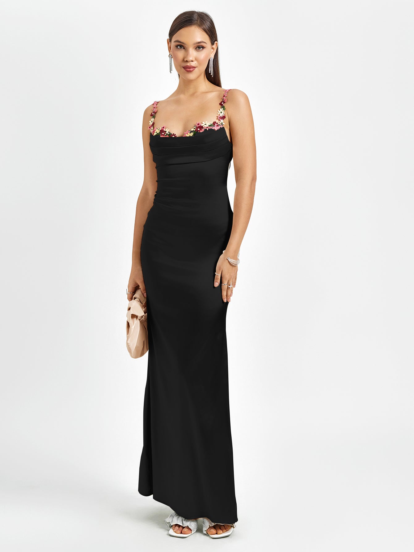 Ariana | Vestido Ajustado de Satén