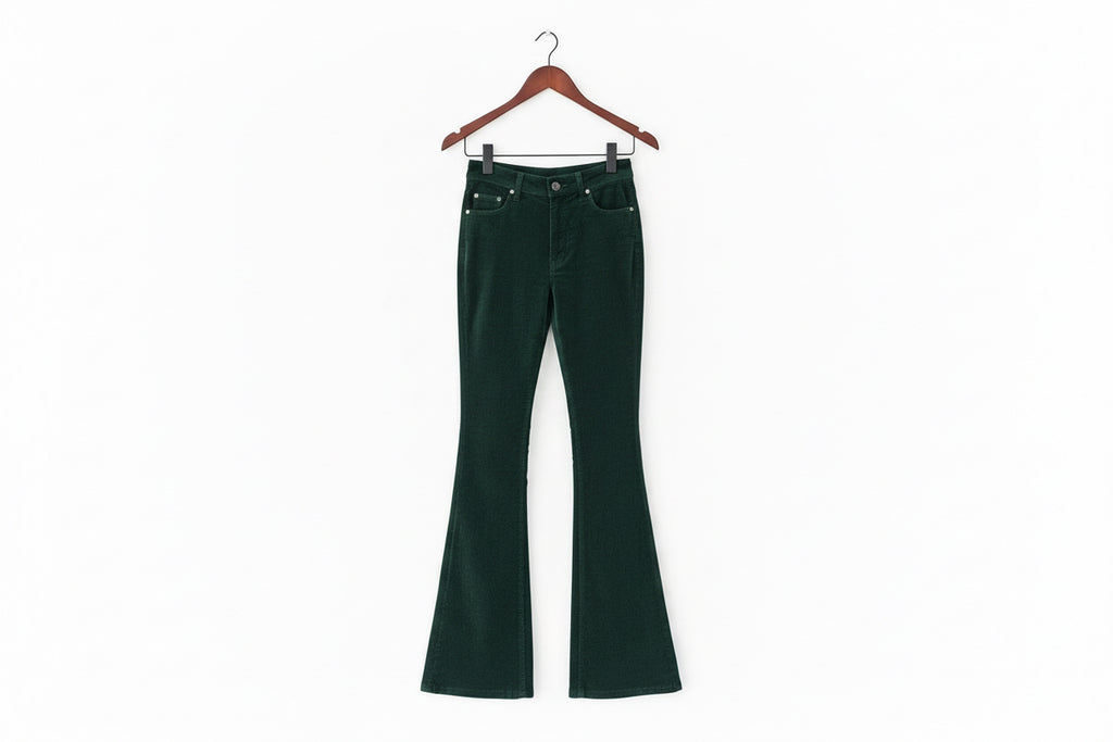 Necio | Pantalones acampanados de pana retro